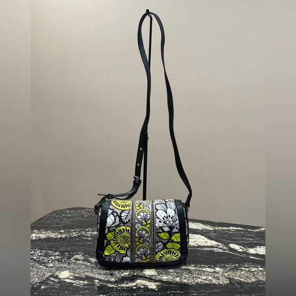 Vera Bradley Handbags - Vera Bradley Floral Crossbody Bag